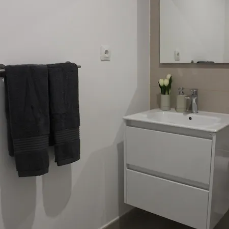 Lezzo Apartment *